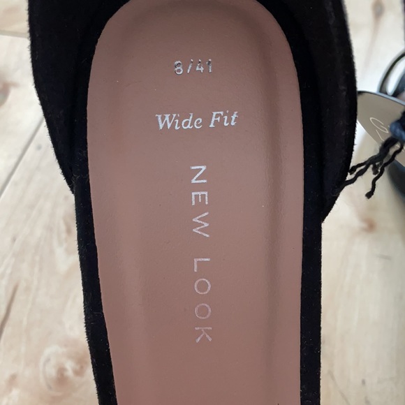 ASOS Skinny strap suede sandals 10 WIDE - Picture 5 of 5